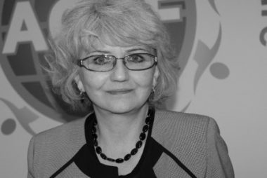 In Memory of Prof. Urszula Kaczmarek